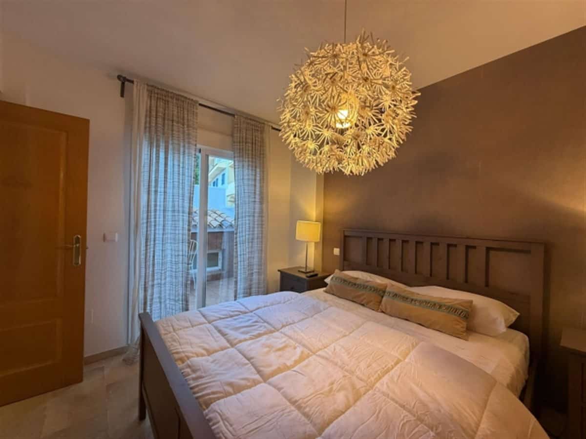 Estrella del Mar: Brisa y Confort en Benalmádena