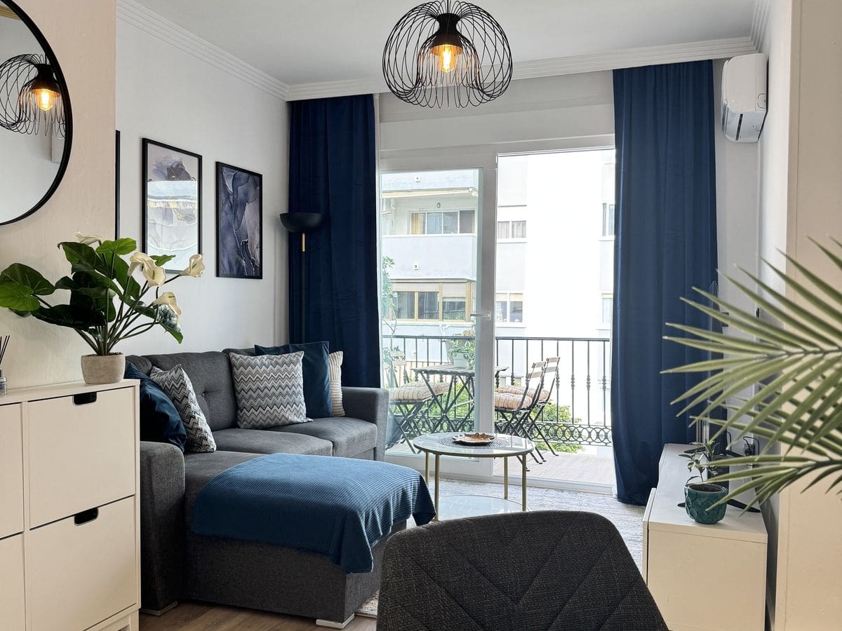 Salon avec terrasse de l’appartement rénové de 3 chambres dans le centre de Torremolinos